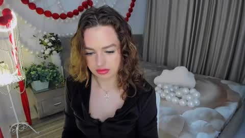 Emma online show from April 19, 2026, 3:06 am