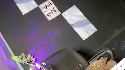 Zoey online show from March 22, 2026, 3:54 am