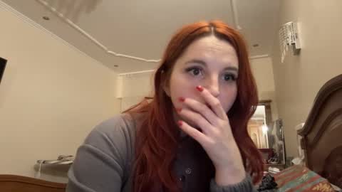Snapshot of miraeve chatting on November 20, 2025, 8:52 pm Eve online show from November 20, 2025, 8:52 pm