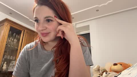 Snapshot of miraeve chatting on November 26, 2025, 10:00 pm Eve online show from November 26, 2025, 10:00 pm
