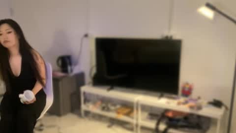 Snapshot of mirafloat chatting on December 17, 2025, 9:48 am mirafloat online show from December 17, 2025, 9:48 am