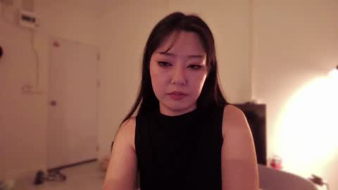 Snapshot of mirafloat chatting on December 19, 2025, 12:12 pm mirafloat online show from December 19, 2025, 12:12 pm