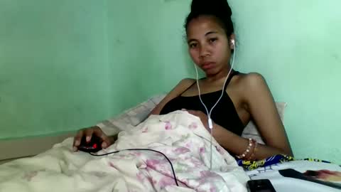 mirah881 online show from September 28, 2025, 5:29 pm