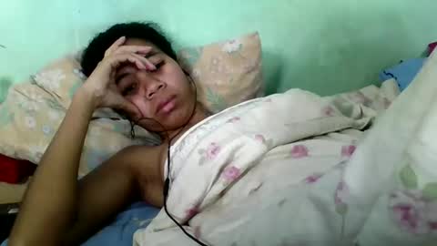 mirah881 online show from November 13, 2025, 6:12 am