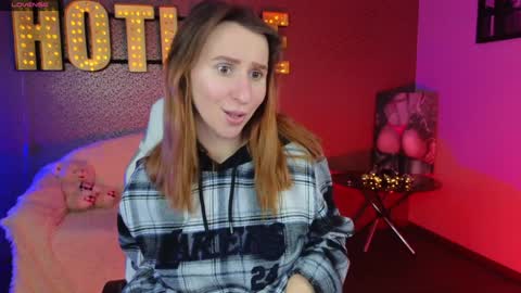 Mira online show from December 9, 2024, 3:44 pm