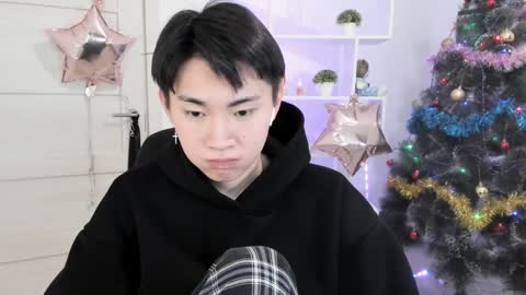              online show from December 18, 2024, 3:37 am