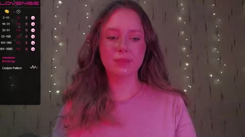 Kira online show from December 7, 2024, 4:14 pm