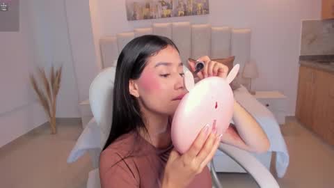 miranda_crawfor online show from January 15, 2026, 1:16 pm