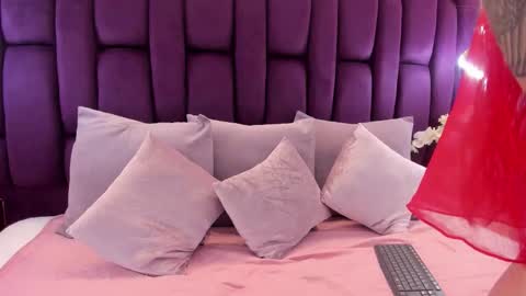 Miranda  online show from February 21, 2026, 1:23 pm