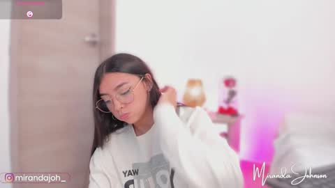 Miranda online show from October 2, 2025, 3:30 pm