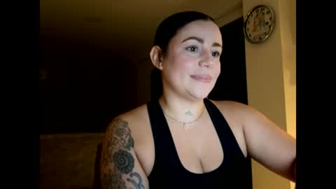 Snapshot of mirandaredd chatting on June 22, 2026, 5:48 am Miranda online show from June 22, 2026, 5:48 am