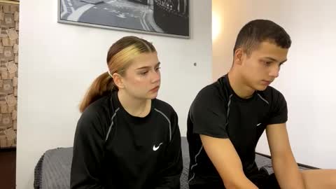 mirelcouple online show from February 10, 2026, 10:08 am