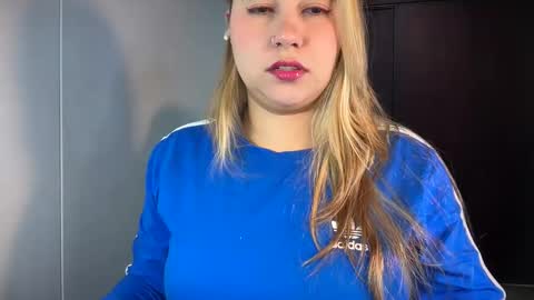 mirilinda online show from February 5, 2026, 4:39 am