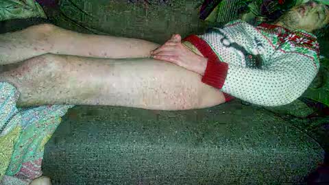 Snapshot of mirtoblack chatting on December 31, 2024, 1:47 am mirtoblack online show from December 31, 2024, 1:47 am