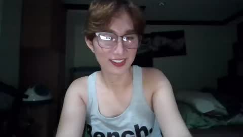 its me kizzy online show from September 25, 2025, 1:37 pm