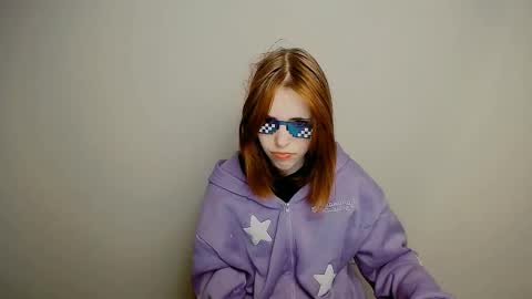 misaki_chan_ online show from October 14, 2025, 9:37 pm