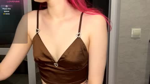 Molly online show from April 2, 2026, 9:23 pm