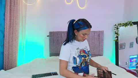 misofialeal online show from April 11, 2026, 6:45 pm