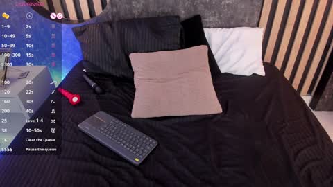 Antonella online show from December 12, 2024, 12:59 am