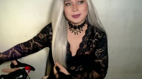 miss_4cuck_ online show from July 4, 2026, 11:38 am