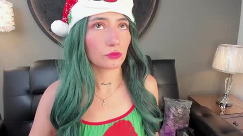 Charlotte online show from December 24, 2024, 4:19 pm