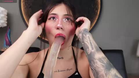 Charlotte online show from April 18, 2026, 6:12 pm