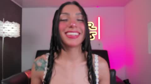 Snapshot of miss___evangeline chatting on June 24, 2026, 2:32 am Evangeline online show from June 24, 2026, 2:32 am
