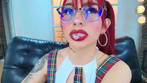 Snapshot of miss__abigail chatting on October 17, 2025, 5:59 pm Abigail online show from October 17, 2025, 5:59 pm