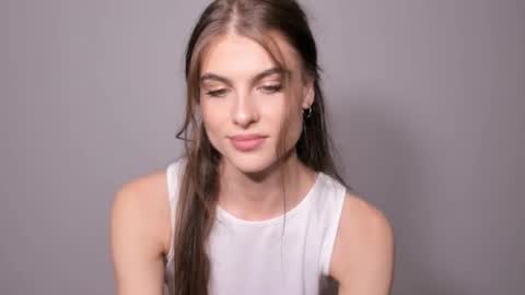 Katrin online show from November 22, 2025, 12:37 pm