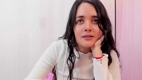    online show from January 5, 2025, 4:48 pm