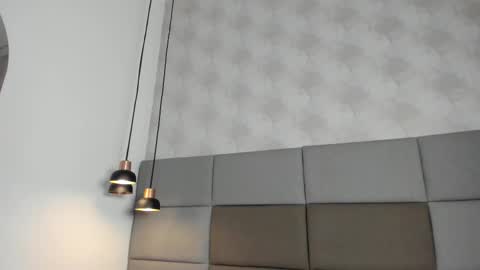 Amber  online show from February 20, 2025, 7:55 am