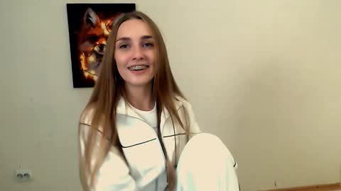 Angelina online show from September 25, 2025, 6:06 am