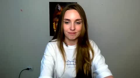 Snapshot of miss_angelina_ chatting on June 18, 2026, 9:14 am Angelina online show from June 18, 2026, 9:14 am