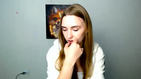 Snapshot of miss_angelina_ chatting on July 24, 2026, 6:00 am Angelina online show from July 24, 2026, 6:00 am