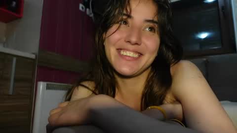 Snapshot of miss_ann_1 chatting on June 19, 2026, 8:23 pm miss_ann_1 online show from June 19, 2026, 8:23 pm