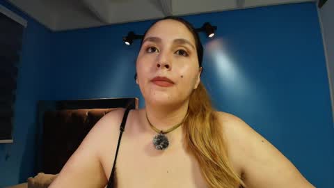 Anny online show from May 6, 2026, 4:30 am