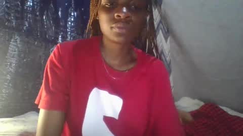 miss_belllo online show from February 16, 2025, 6:21 pm