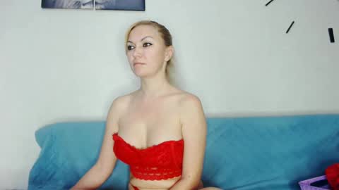 miss_blonde1 online show from February 18, 2025, 6:26 am