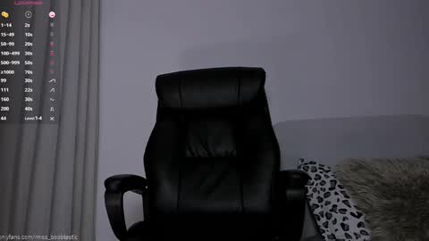 Ivy online show from February 13, 2025, 5:11 pm