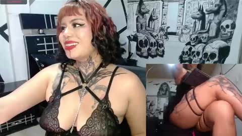 miss_clover online show from January 15, 2025, 1:56 am