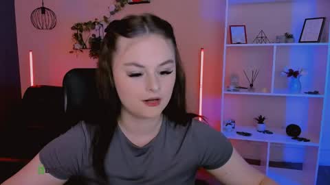 Snapshot of miss_courtney chatting on May 25, 2026, 8:53 am miss_courtney online show from May 25, 2026, 8:53 am