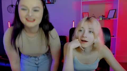 Snapshot of miss_courtney chatting on May 27, 2026, 8:44 am miss_courtney online show from May 27, 2026, 8:44 am