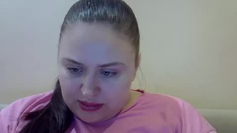 Snapshot of miss_crystaal chatting on December 4, 2025, 4:59 pm Miss Crystal online show from December 4, 2025, 4:59 pm