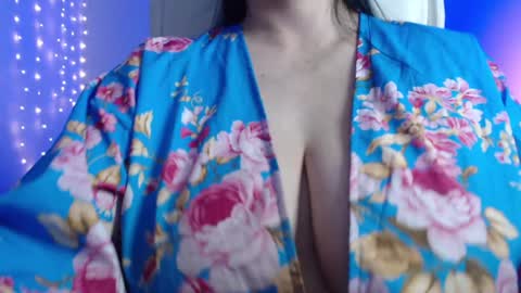 liza online show from February 5, 2025, 5:41 am
