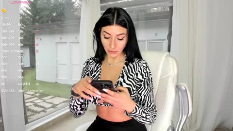 miss_diamond__ online show from January 25, 2025, 7:06 am