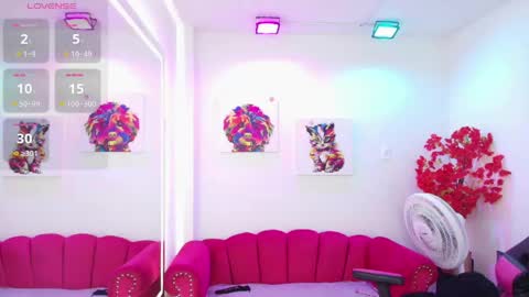 Snapshot of miss_dolly1 chatting on May 4, 2026, 12:34 pm Melanie online show from May 4, 2026, 12:34 pm