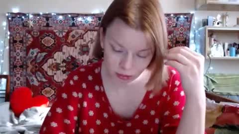 Elis online show from February 25, 2025, 12:24 pm