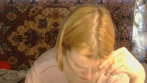 Elis online show from November 28, 2025, 12:19 pm