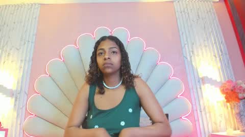 miss_evans_ online show from January 12, 2026, 2:22 pm