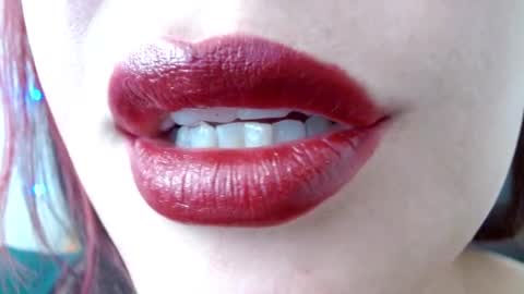 Miss Evoleth online show from January 31, 2025, 7:51 pm